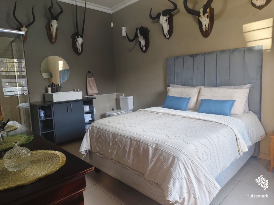 5 Bedroom Property for Sale in Vaalpark Free State